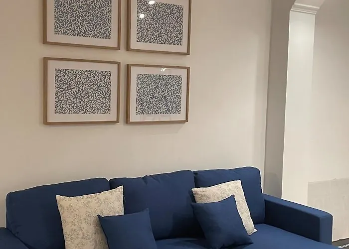 Itaca アパート ネルハ